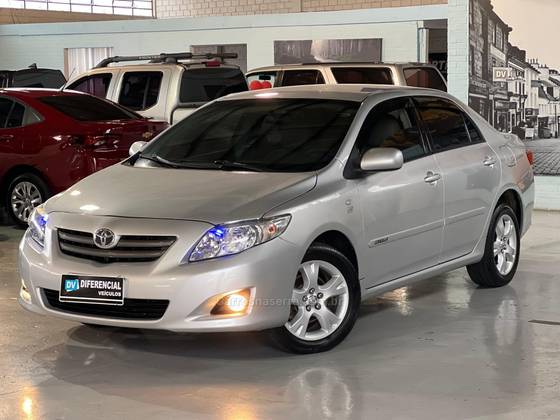 TOYOTA COROLLA 1.8 GLI 16V FLEX 4P AUTOMÁTICO TOYOTA COROLLA 1.8 GLI 16V FLEX 4P AUTOMÁTICO